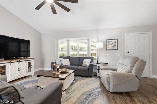 387 Viceroy TER, Port Charlotte, FL 33954