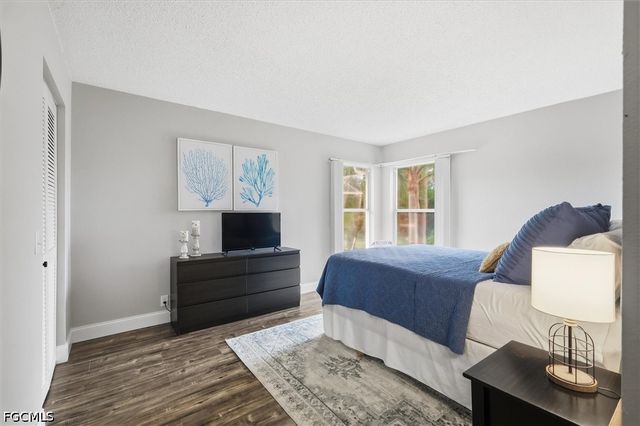 387 Viceroy TER, Port Charlotte, FL 33954