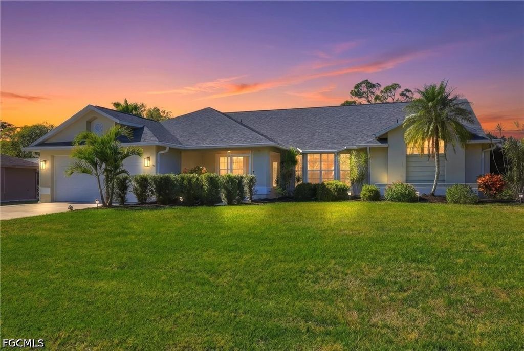 387 Viceroy TER, Port Charlotte, FL 33954