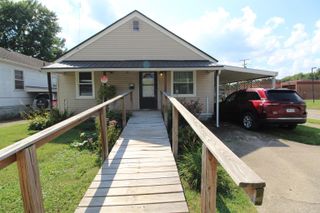 302 9th Street West, Huntington, WV 25704