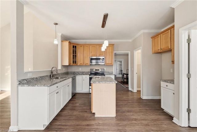 4336 Clovelly Drive, Greensboro, NC 27406