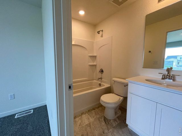 4029 Hewlett St, Evans, CO 80620