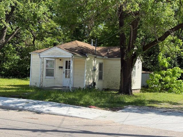 1012 W Nichols Street, Springfield, MO 65802