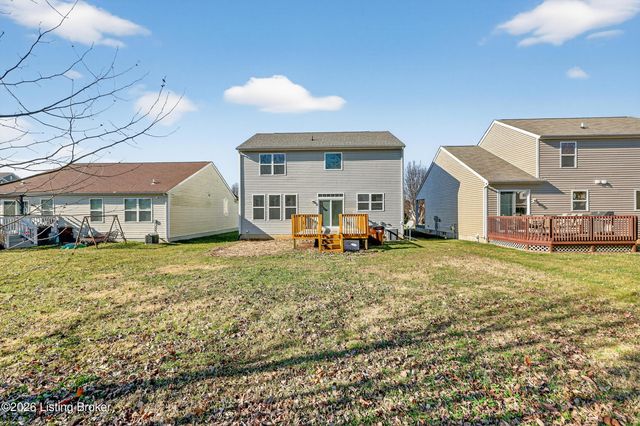 5609 Red Crested Way, Louisville, KY 40218