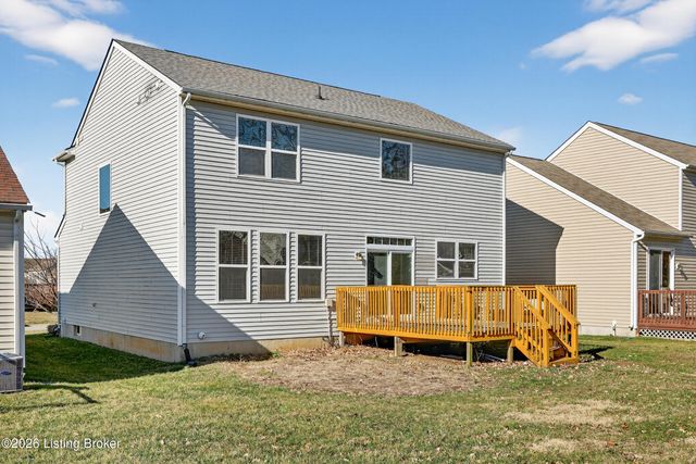 5609 Red Crested Way, Louisville, KY 40218