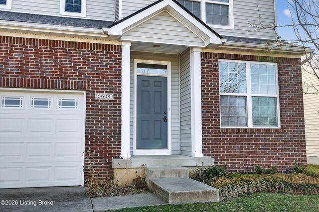 5609 Red Crested Way, Louisville, KY 40218