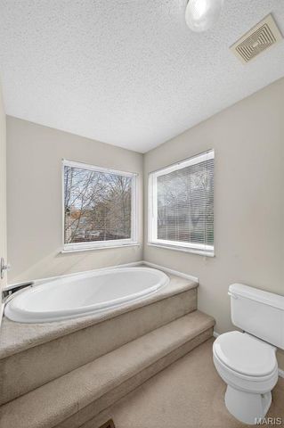 1055 Treeshade Drive, St Peters, MO 63376