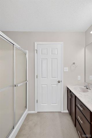 1055 Treeshade Drive, St Peters, MO 63376