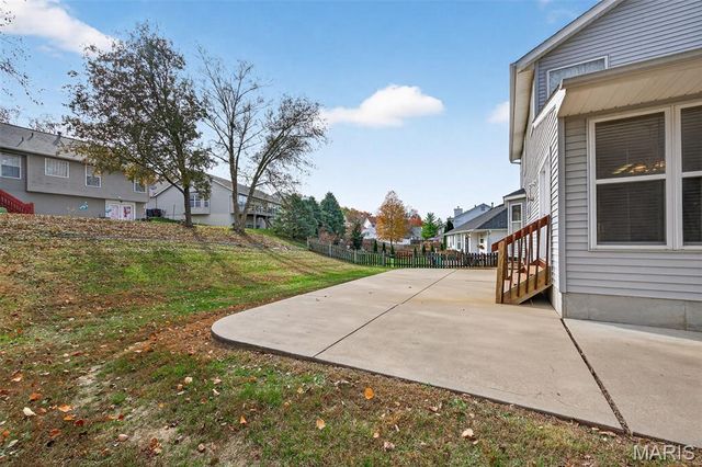 1055 Treeshade Drive, St Peters, MO 63376