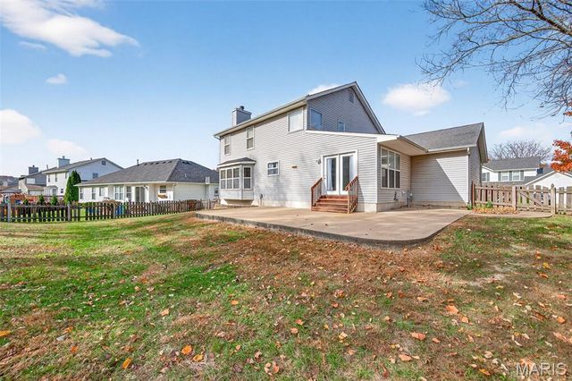 1055 Treeshade Drive, St Peters, MO 63376