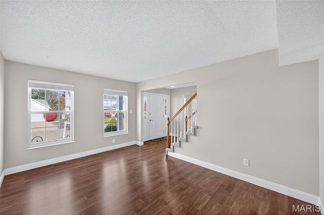 1055 Treeshade Drive, St Peters, MO 63376