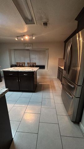 1418 Wexford Drive, Deer Park, TX 77536