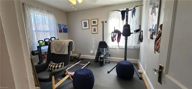 175 W Leicester AVE, Norfolk, VA 23503