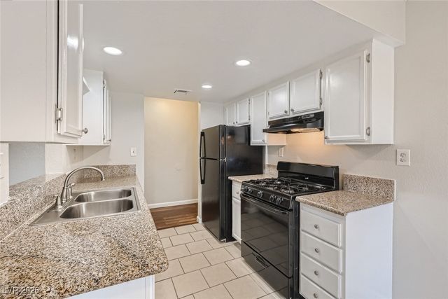 2853 Wheelwright Drive, Las Vegas, NV 89121