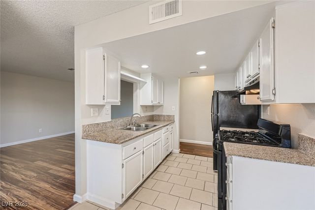 2853 Wheelwright Drive, Las Vegas, NV 89121