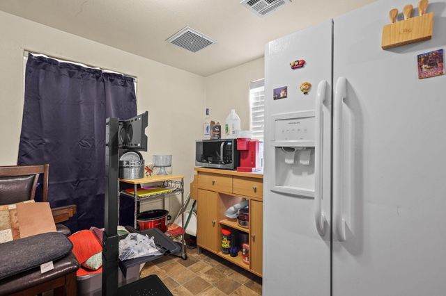 2820 Alfreda Way, Redding, CA 96002