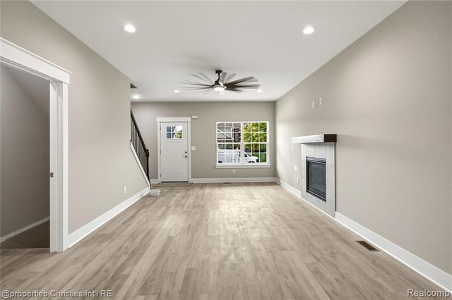 23265 Waterview Drive, New Boston, MI 48164