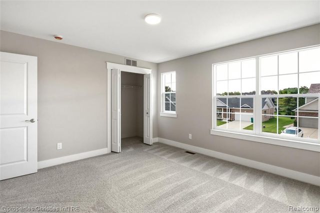 23265 Waterview Drive, New Boston, MI 48164