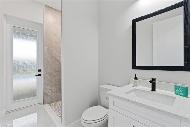 2000 SW 30th TER, Cape Coral, FL 33914