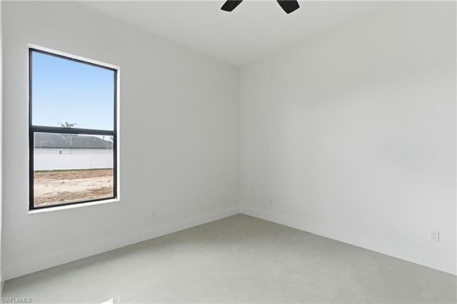 2000 SW 30th TER, Cape Coral, FL 33914