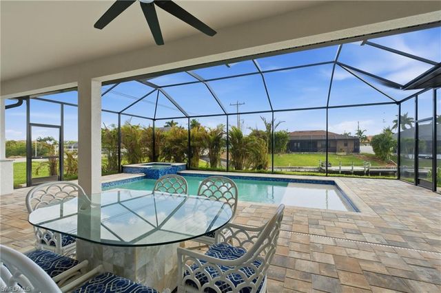 2000 SW 30th TER, Cape Coral, FL 33914