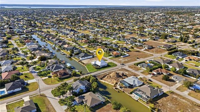 2000 SW 30th TER, Cape Coral, FL 33914