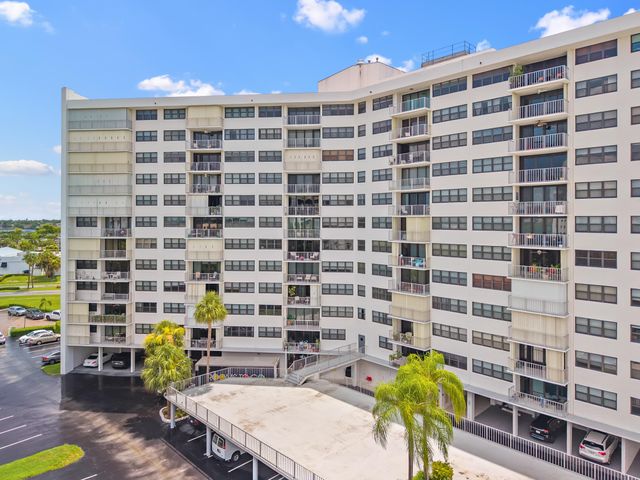 336 Golfview Road 614, North Palm Beach, FL 33408