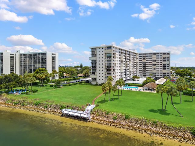 336 Golfview Road 614, North Palm Beach, FL 33408
