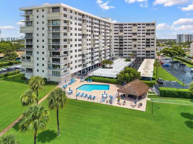 336 Golfview Road 614, North Palm Beach, FL 33408