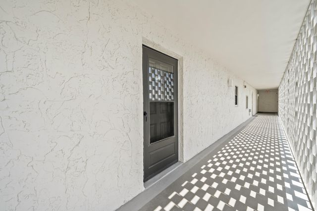 336 Golfview Road 614, North Palm Beach, FL 33408