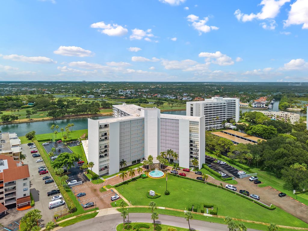 336 Golfview Road 614, North Palm Beach, FL 33408