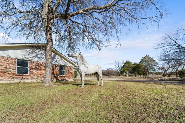 1006 S Clark Road, Cedar Hill, TX 75104