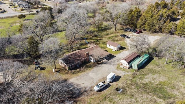 1006 S Clark Road, Cedar Hill, TX 75104