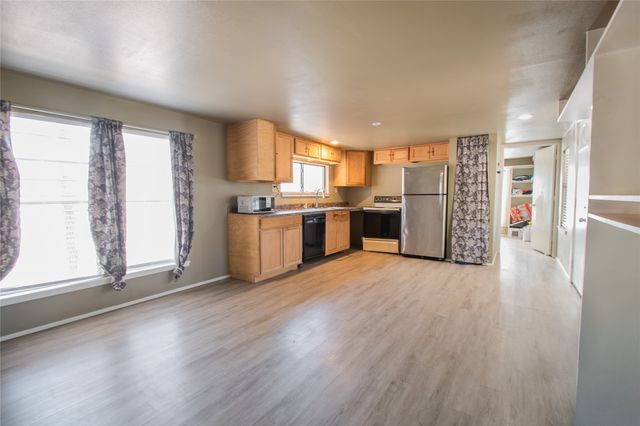 1281 Hickory Hills Drive, Murchison, TX 75778