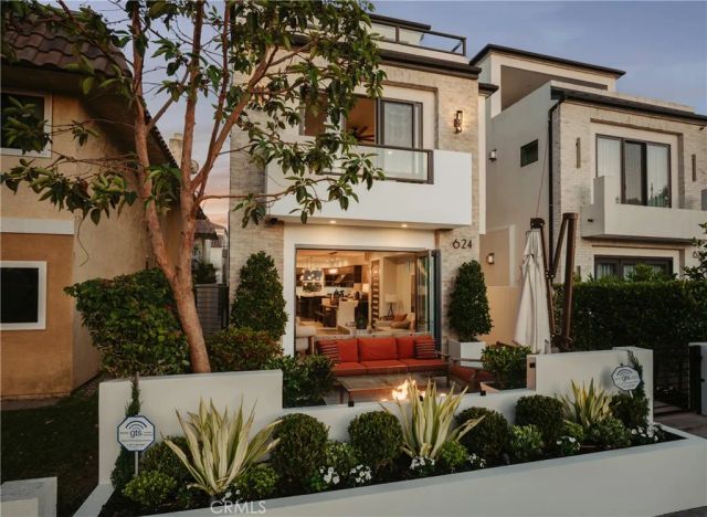 624 14th Street, Huntington Beach, CA 92648