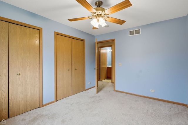 490 Westwood Court D, Crystal Lake, IL 60014