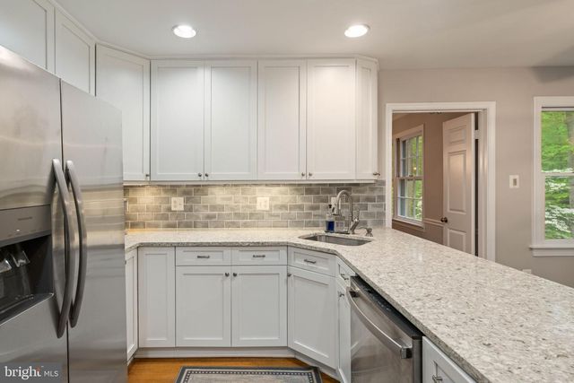11810 CLARA WAY, Fairfax Station, VA 22039