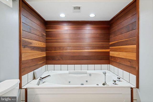 11810 CLARA WAY, Fairfax Station, VA 22039