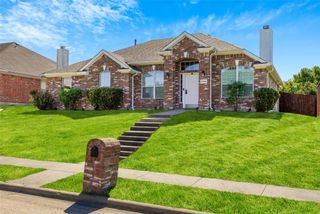 2124 Hickory Ridge Drive, Mesquite, TX 75181