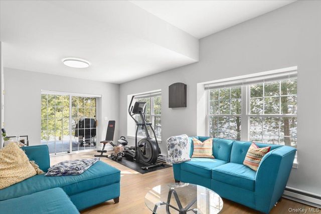 5 Robert Rinaldi Lane, Briarcliff Manor, NY 10510