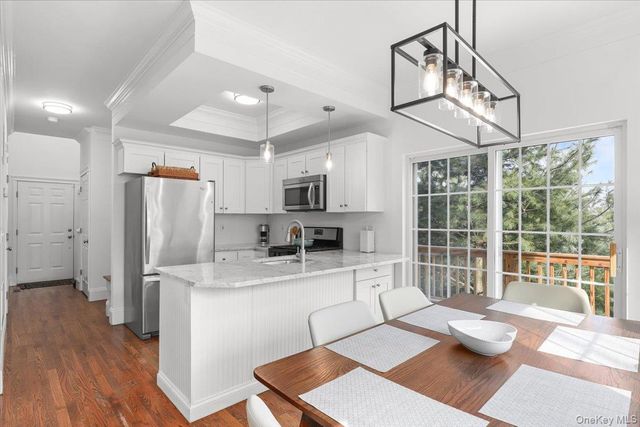 5 Robert Rinaldi Lane, Briarcliff Manor, NY 10510