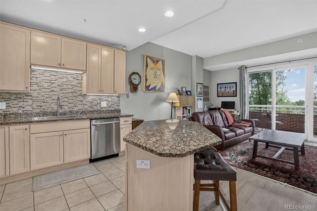 4875 S Monaco Street 309, Denver, CO 80237