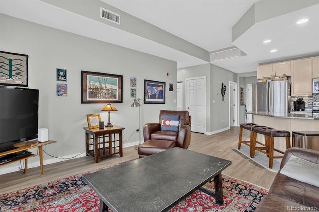 4875 S Monaco Street 309, Denver, CO 80237