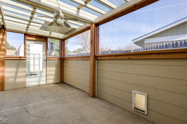 310 E Springdale Lane, Grand Prairie, TX 75052