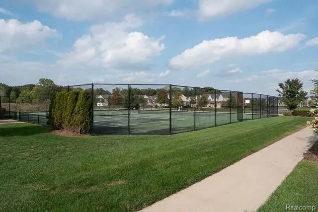 1622 Commodore Circle, Canton Charter Township, MI 48187