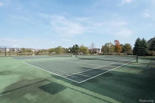 1622 Commodore Circle, Canton Charter Township, MI 48187