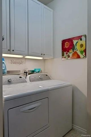 1622 Commodore Circle, Canton Charter Township, MI 48187