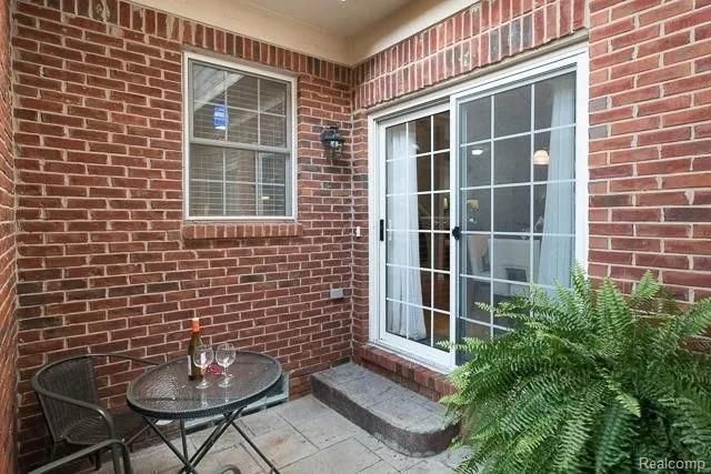 1622 Commodore Circle, Canton Charter Township, MI 48187