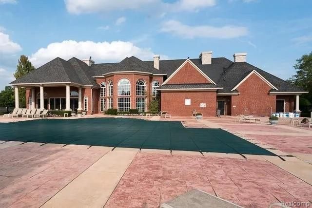 1622 Commodore Circle, Canton Charter Township, MI 48187