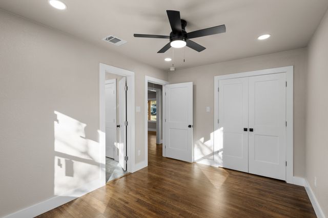 5601 Fursman Avenue, Fort Worth, TX 76114